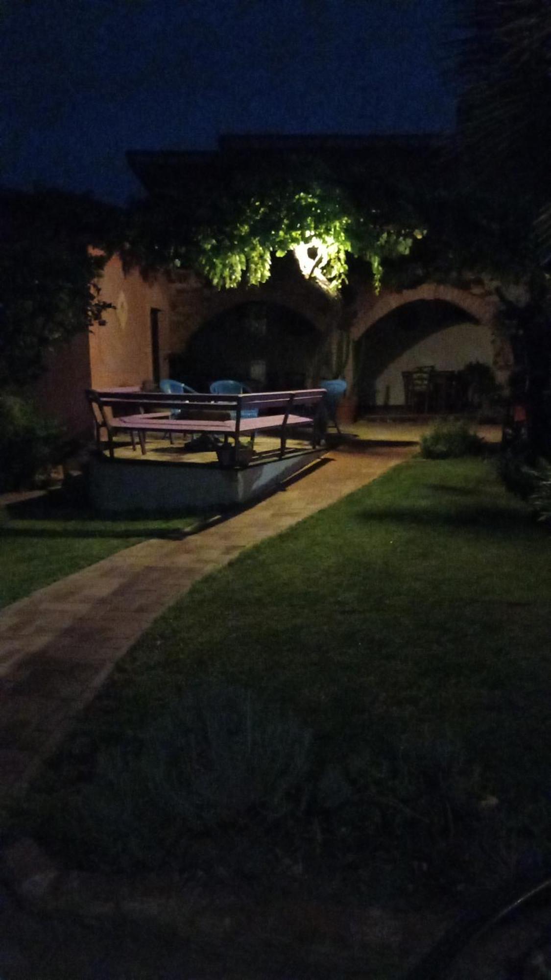 Agriturismo Il Melograno Riola Sardo Eksteriør billede
